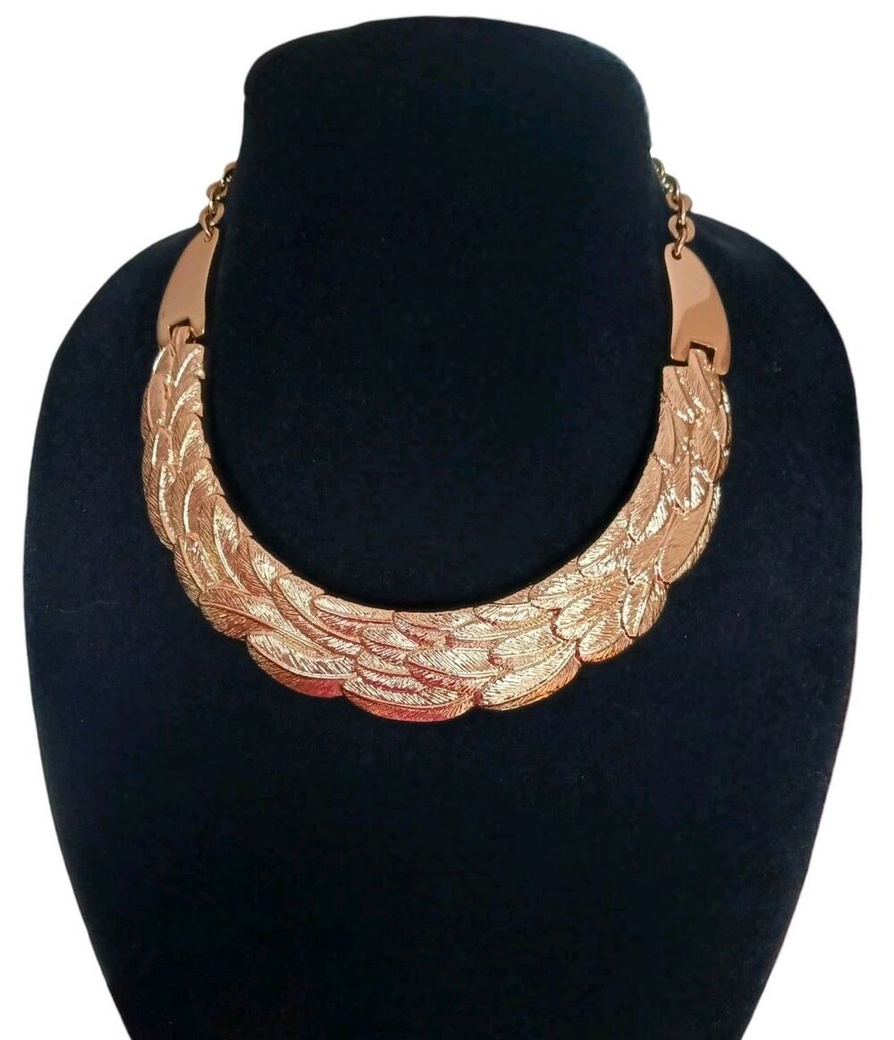 NEW Talbots Gold Tone Feather Choker Collar Bib Statement Necklace Lobster Clasp